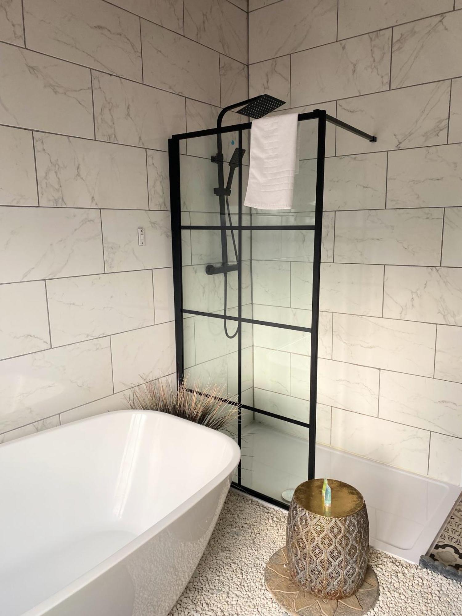 Kaoglen Zen-Feature Bath-Dunkeld-Route 500 Villa Balnald Eksteriør billede